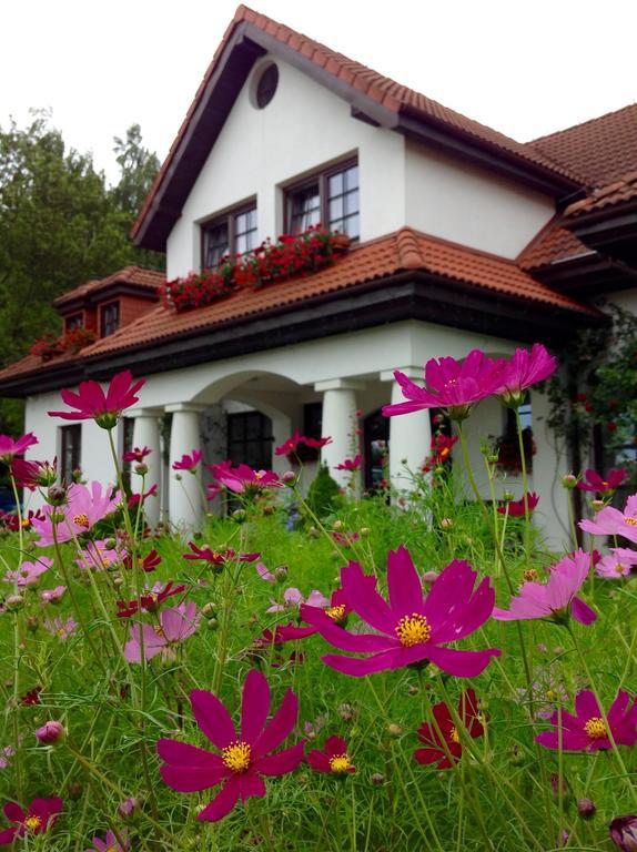 Hotel Wenus Казимеж Долни Екстериор снимка