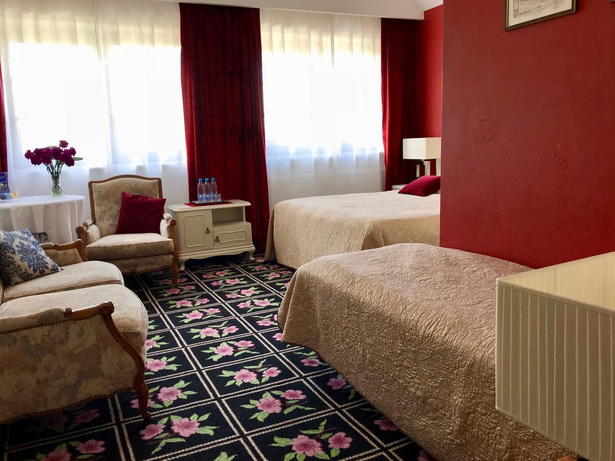 Hotel Wenus Казимеж Долни Екстериор снимка