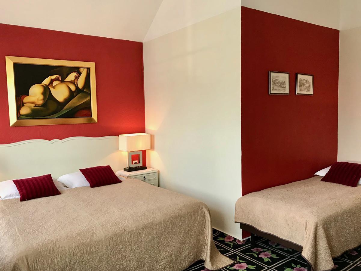 Hotel Wenus Казимеж Долни Екстериор снимка